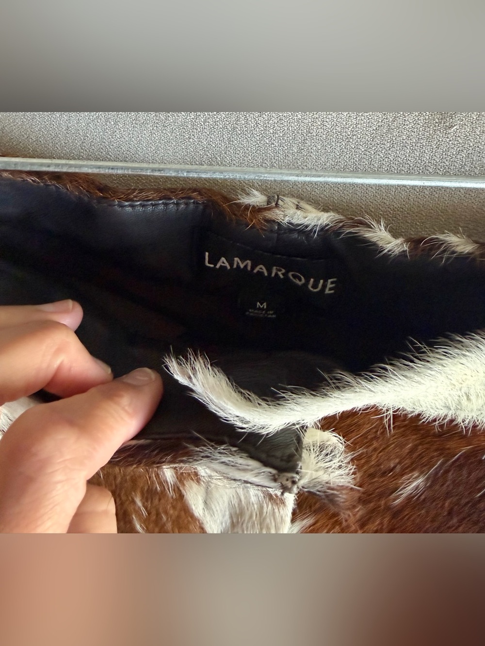 Lamarque x REVOLVE Abilene Short Brown
Cowhide High-Waist Shorts — Brown & White - Picture 4 of 12